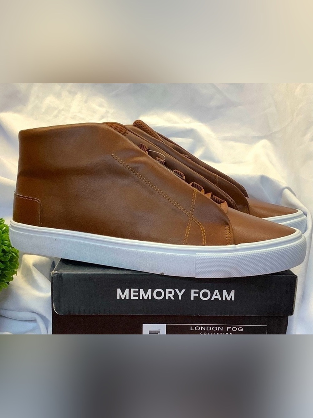 London Fog DORANCE Brown Camel High Top Faux Leather Sneakers 12 Like New